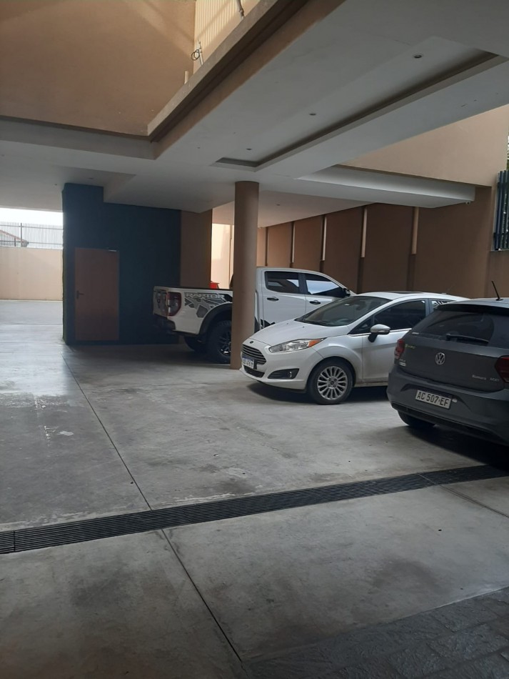VENTA - Depto 2 ambientes con cochera a estrenar - Zona La Rioja y Matheu