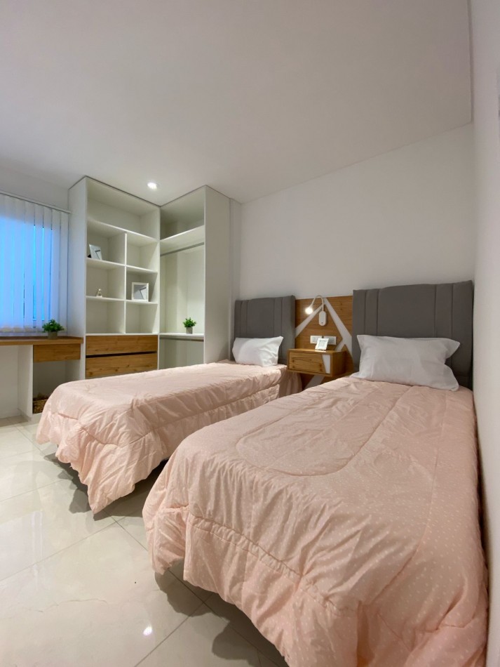 Venta 3AMB RECICLADO CENTRO MUEBLES Y ARTEFACTOS