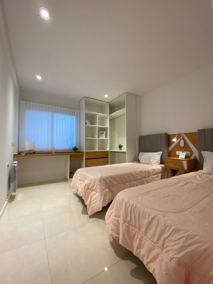 Venta 3AMB RECICLADO CENTRO MUEBLES Y ARTEFACTOS