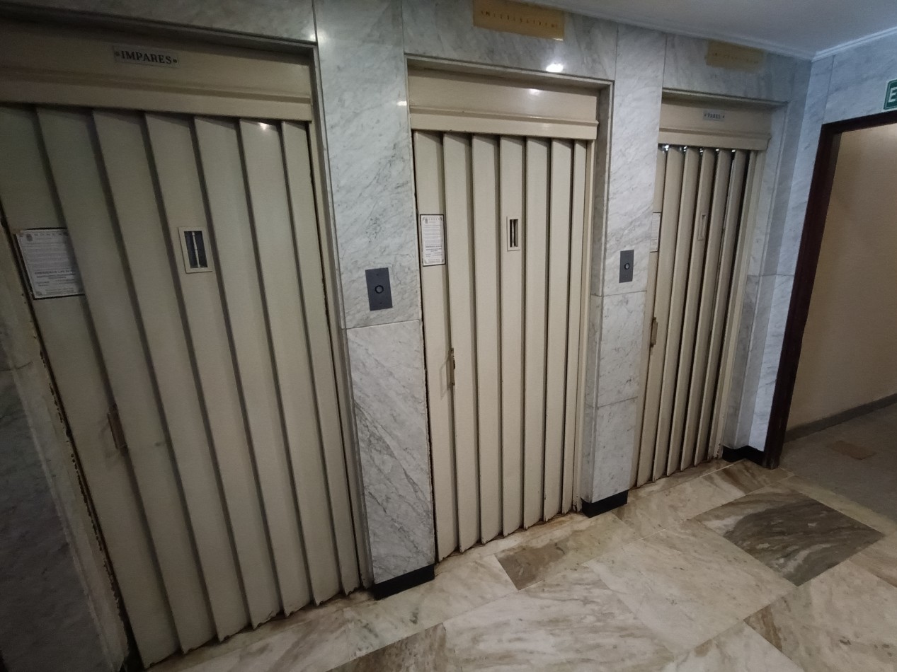 VENTA DEPARTAMENTO MONOAMBIENTE DIVIDIDO PLAZA COLON