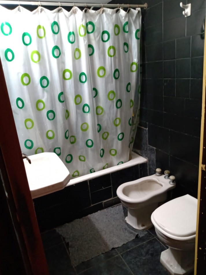 VENTA DEPARTAMENTO 2 AMBIENTES AL FRENTE CON BALCON ZONA ALDREY