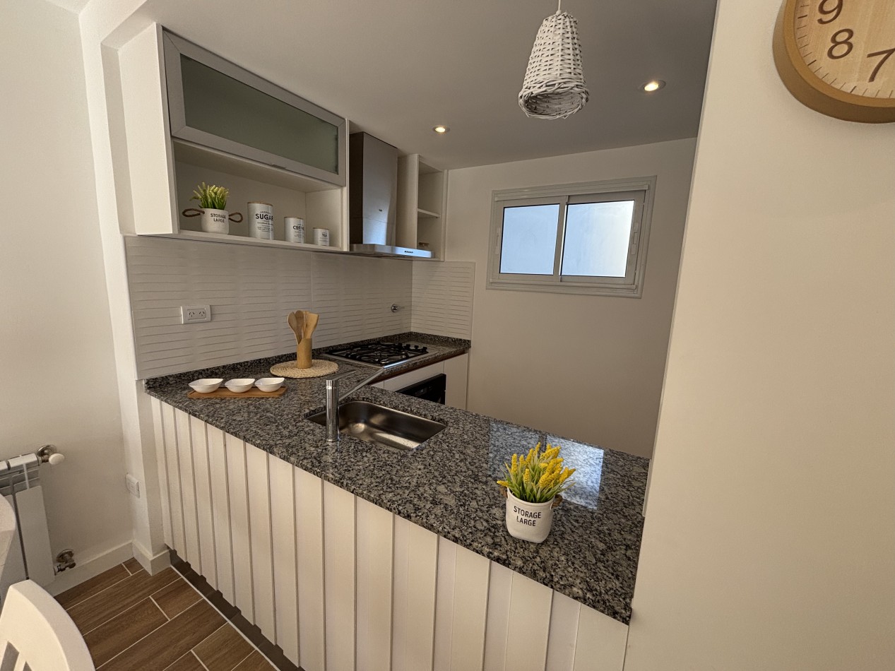 VENTA SEMIPISO 3 AMB BALCON AL FRENTE