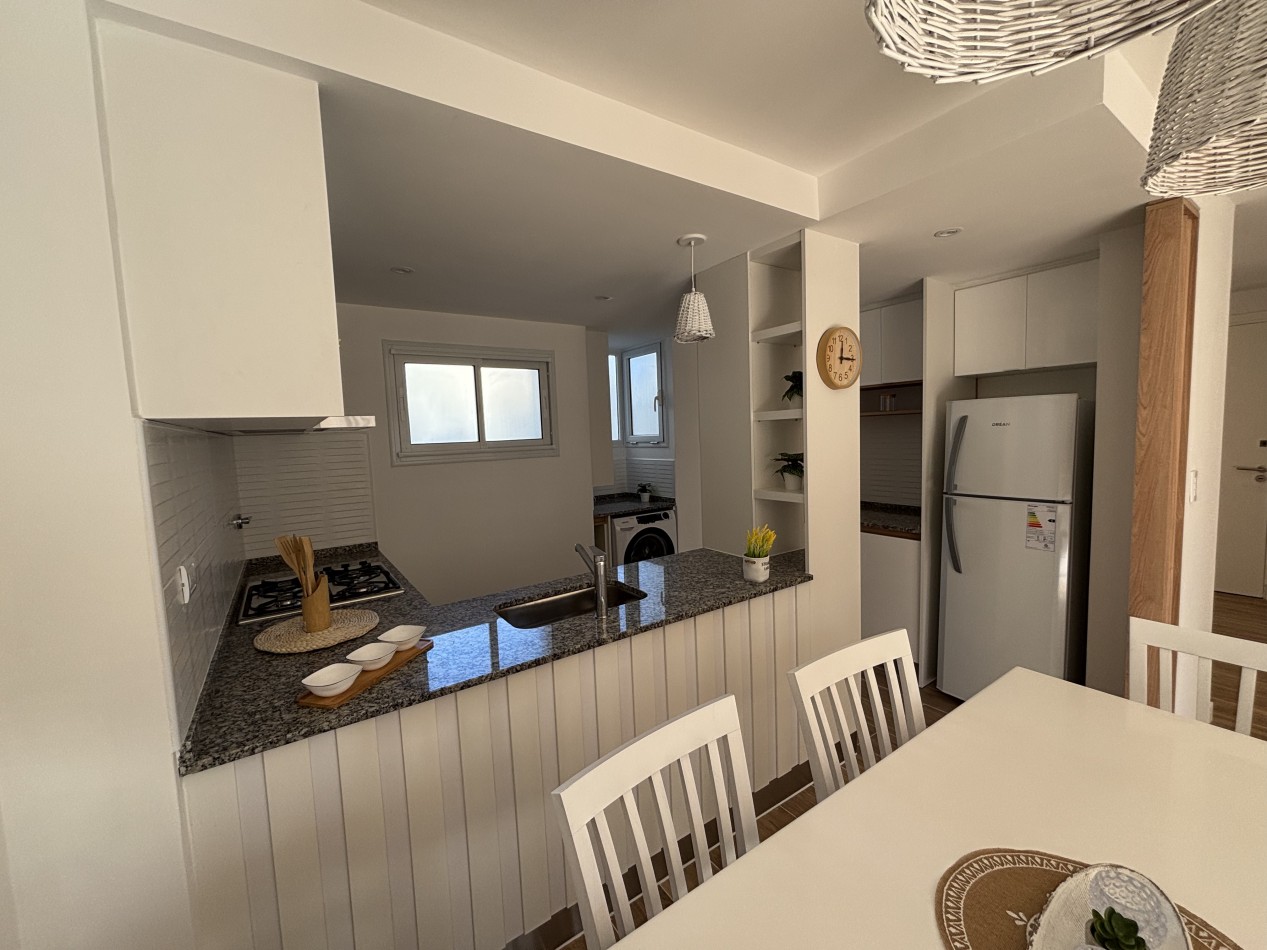 VENTA SEMIPISO 3 AMB BALCON AL FRENTE