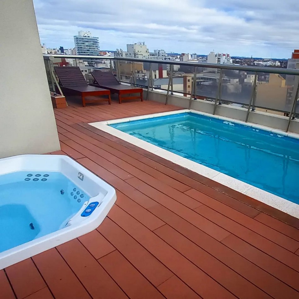 SEMIPISO DE CATEGORIA CON VISTA AL MAR Y AMENITIES.