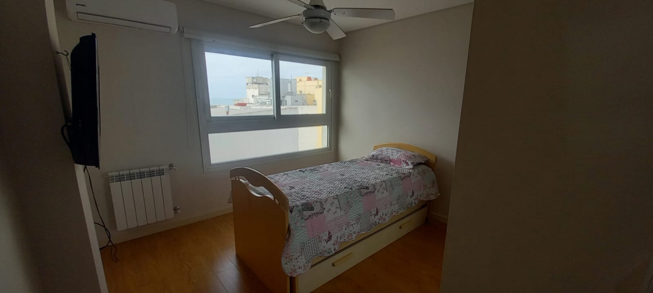 SEMIPISO DE CATEGORIA CON VISTA AL MAR Y AMENITIES.