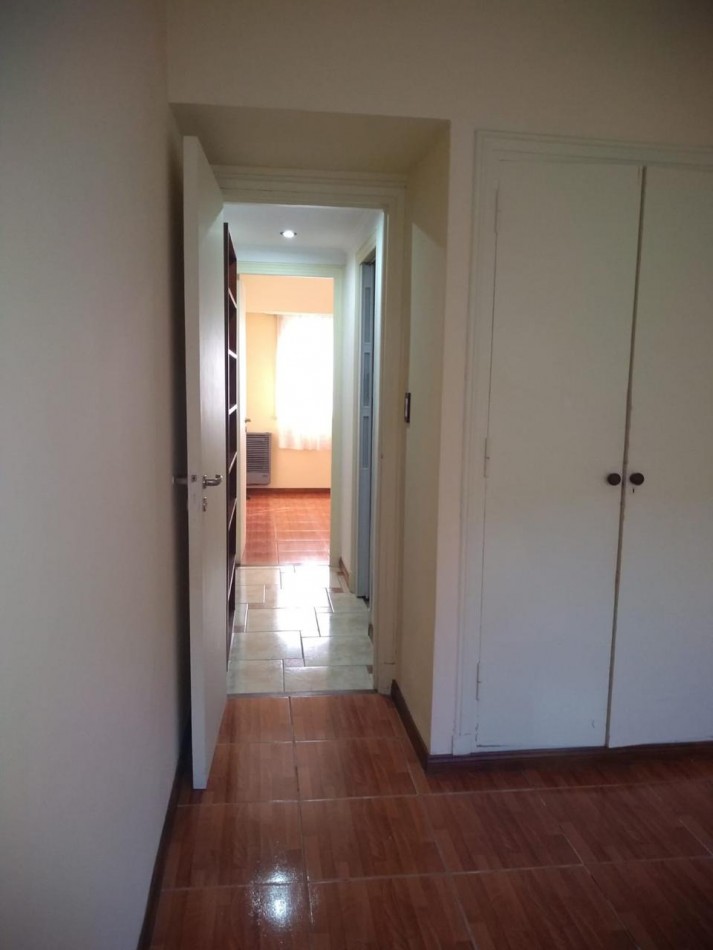 Excelente PH 3 amb. al frente Guemes - APTO CREDITO USA142.000