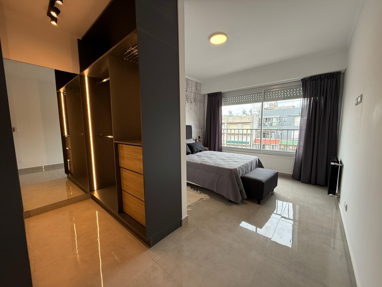 DEPARTAMENTO 3 AMB A LA CALLE CON BALCON SALIENTE, A 100 MTS. DE LA PLAYA EN ALDREY