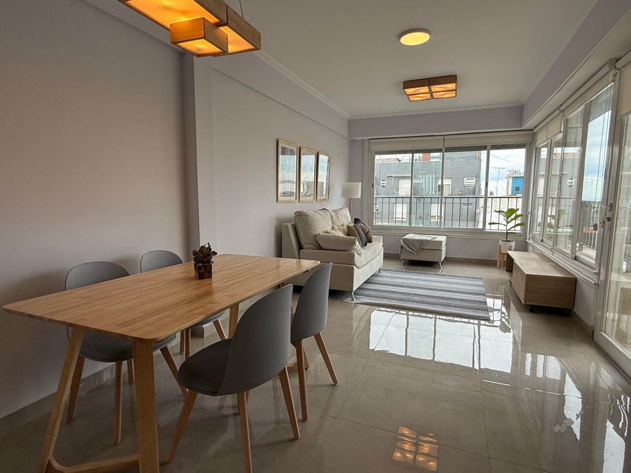 DEPARTAMENTO 3 AMB A LA CALLE CON BALCON SALIENTE, A 100 MTS. DE LA PLAYA EN ALDREY