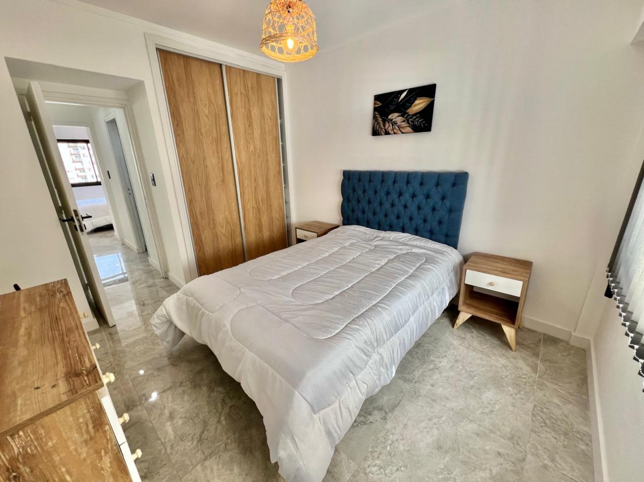 DEPARTAMENTO 3 AMBIENTES LATERAL CON BALCON SALIENTE