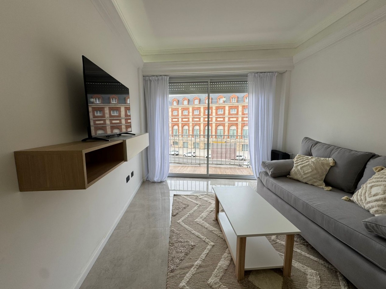 DEPARTAMENTO 2 AMBIENTES CON BALCON FRENTE AL HOTEL PROVINCIAL