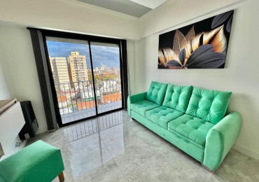 DEPARTAMENTO 3 AMBIENTES LATERAL CON BALCON SALIENTE