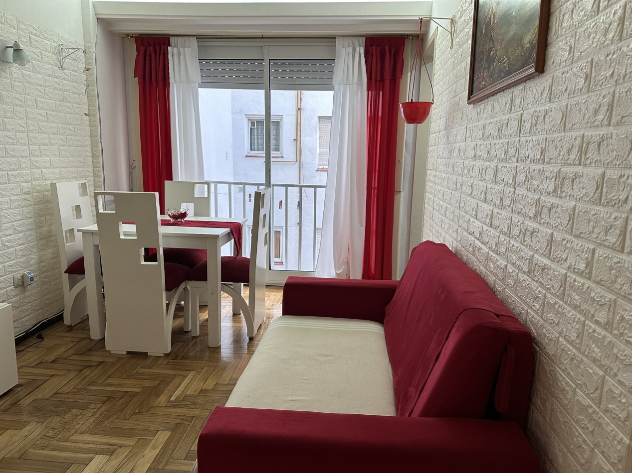 Departamento de 1 Ambiente y Medio - A Metros de Plaza Colon